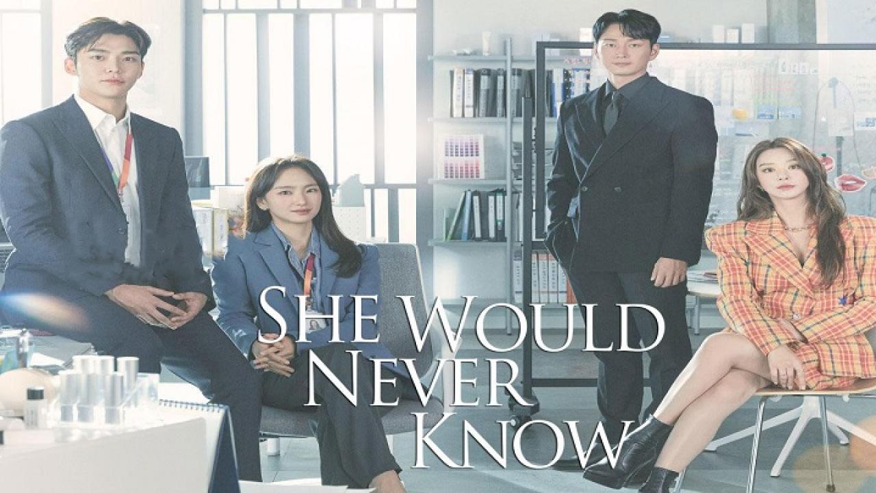 لن تعلم أبداً - She Would Never Know